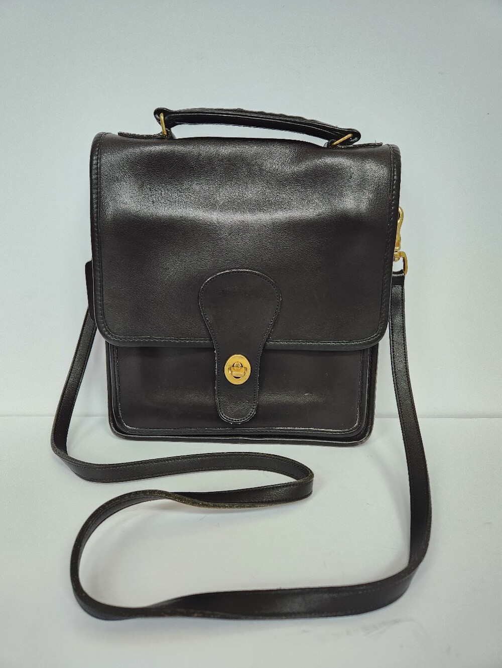 Vtg 1991 Coach Station Bag 5130 Black Leather Crossbody Original Owner